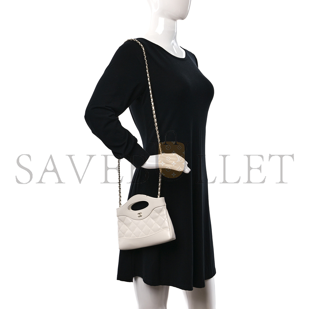 Ch*el master shiny crumpled calfskin quilted nano 31 shopping bag white (20*17.5*3.5cm)